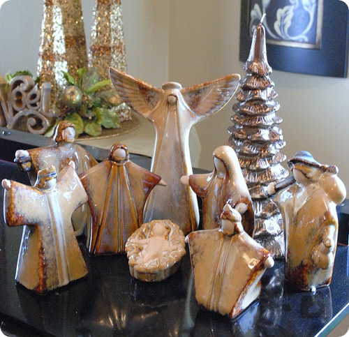 ceramic nativity