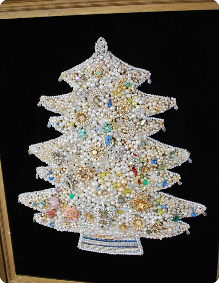 vintage jewelry christmas tree