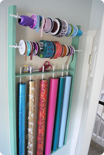 organizer for wrap and ribbon
