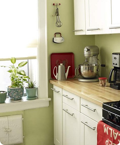 design sponge green and white kitchen