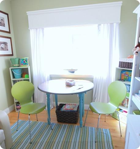 playroom chairs rug cornice