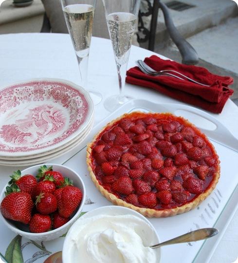 tart with champagne