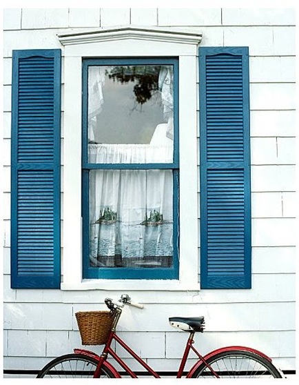 perfect blue shutters trim