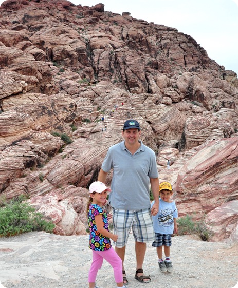 dad with kids red rock canyon