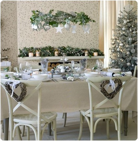 heart grapevine wreath christmas table