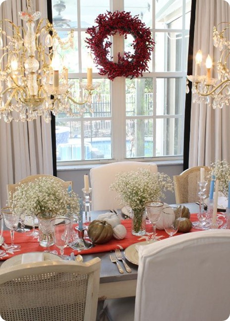 fresh white elegant tablescape