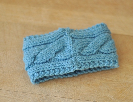 cable knit coffee cozy