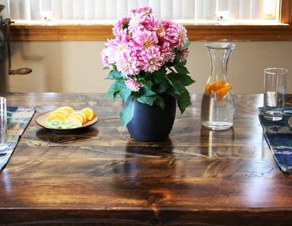 reclaimed wood table detail