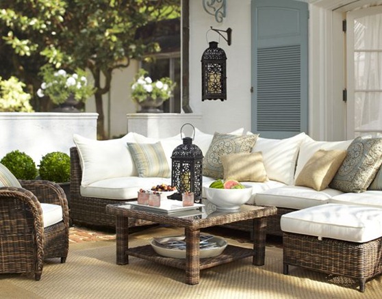 outdoor seating pottery barn