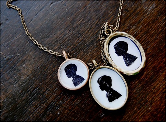 silhouette necklace nester