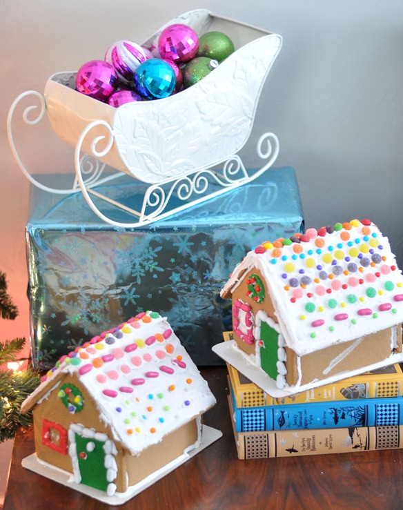 sleigh and gingerbread houses