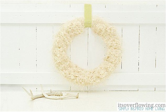 tufted wool wreath itsoverflowing