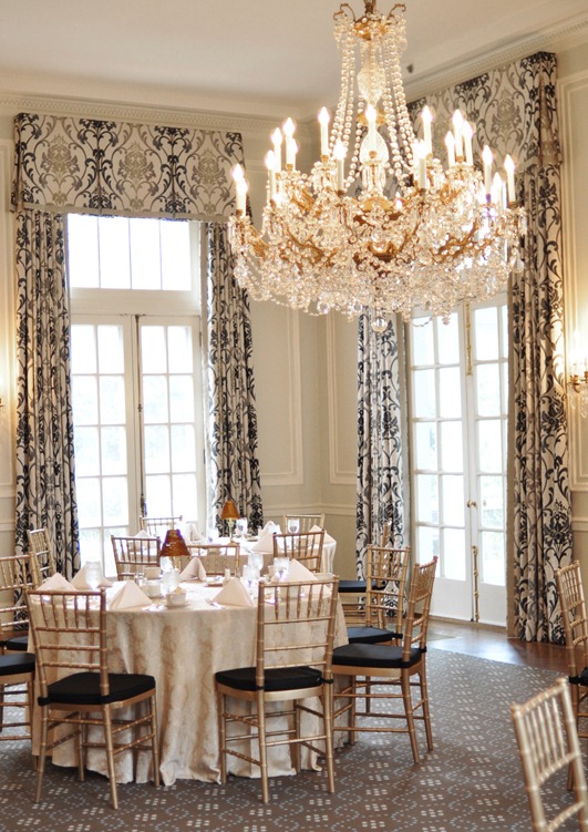 dining room duke mansion
