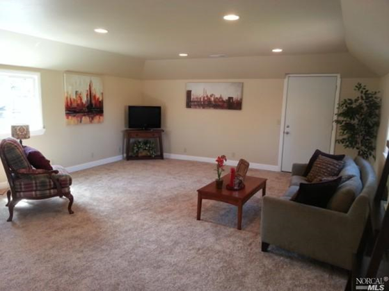 carpeted family room