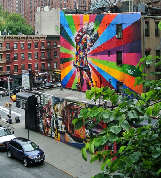 view-of-street-art-from-high-line_thumb.jpg
