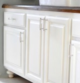 painted bathroom cabinets