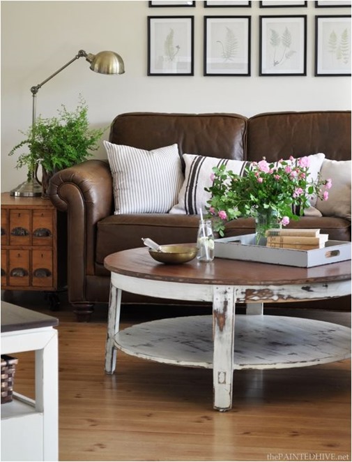 Decorating Around A Leather Sofa, Leather Brown Couch