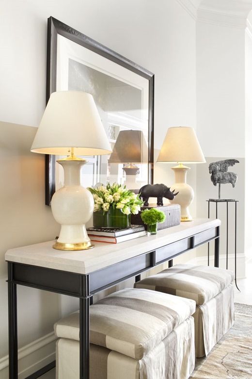 Styling A Console Table, Ottoman Under Console Table